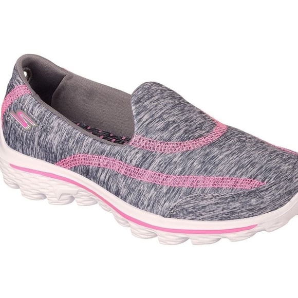 BRAND NEW toddler girls skechers go walk slip on shoes size 11 / 12 / 13 / 1Y - Picture 3 of 6